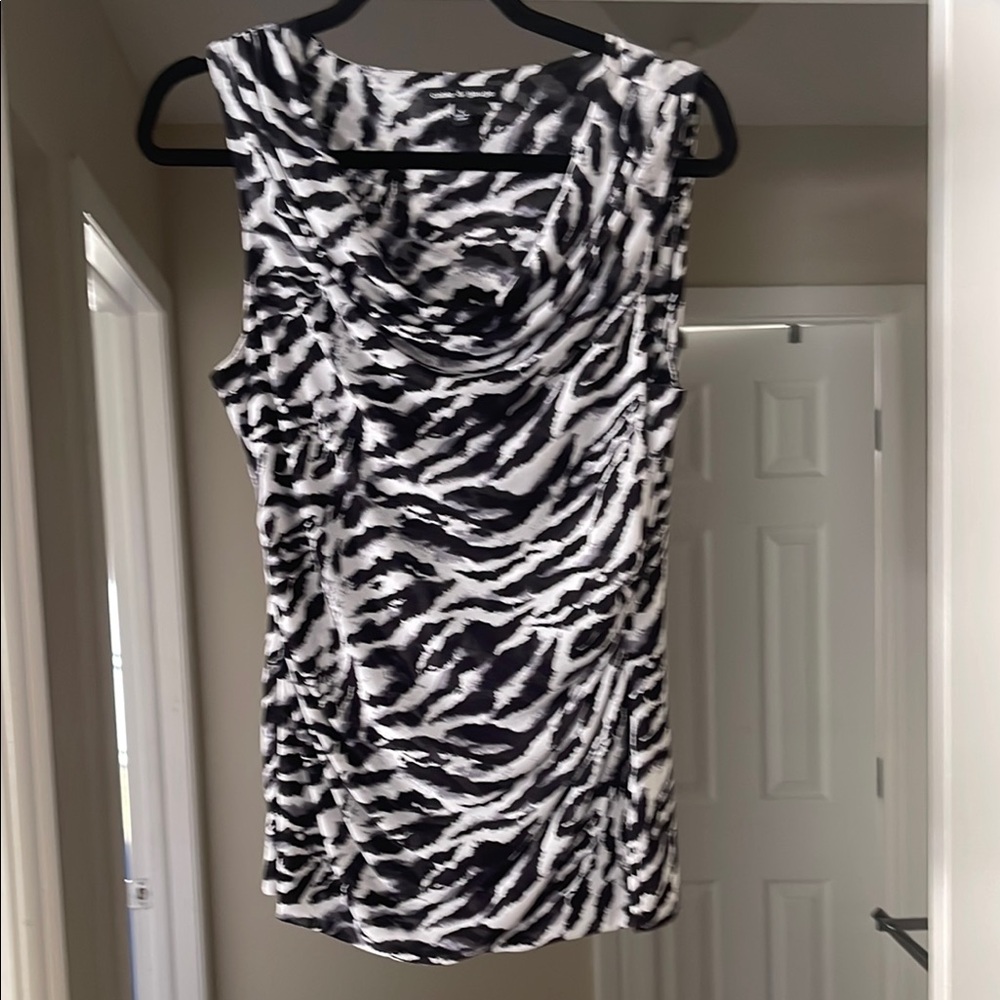 Cable & Gauge Black and White Ruched Sleeveless Cowl Neck Sheath Top